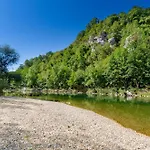 Forge Of Happiness With Pool - Happy * Gradac