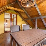 別荘 Forge Of Happiness With Pool - Happy